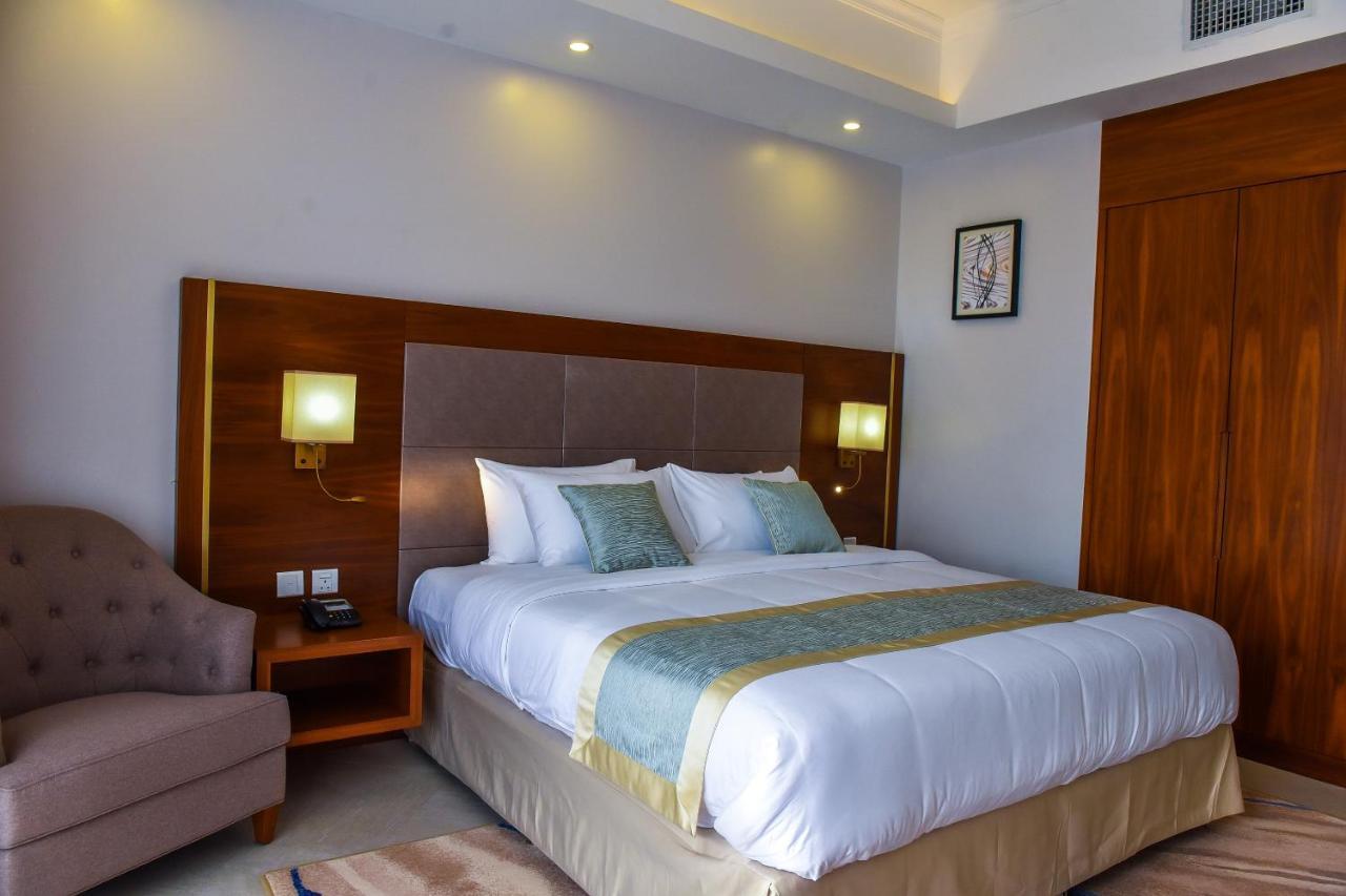 Admas Grand Hotel Энтеббе Экстерьер фото