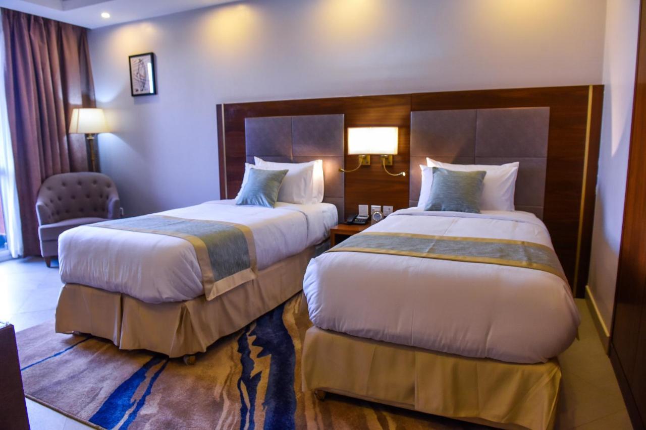 Admas Grand Hotel Энтеббе Экстерьер фото
