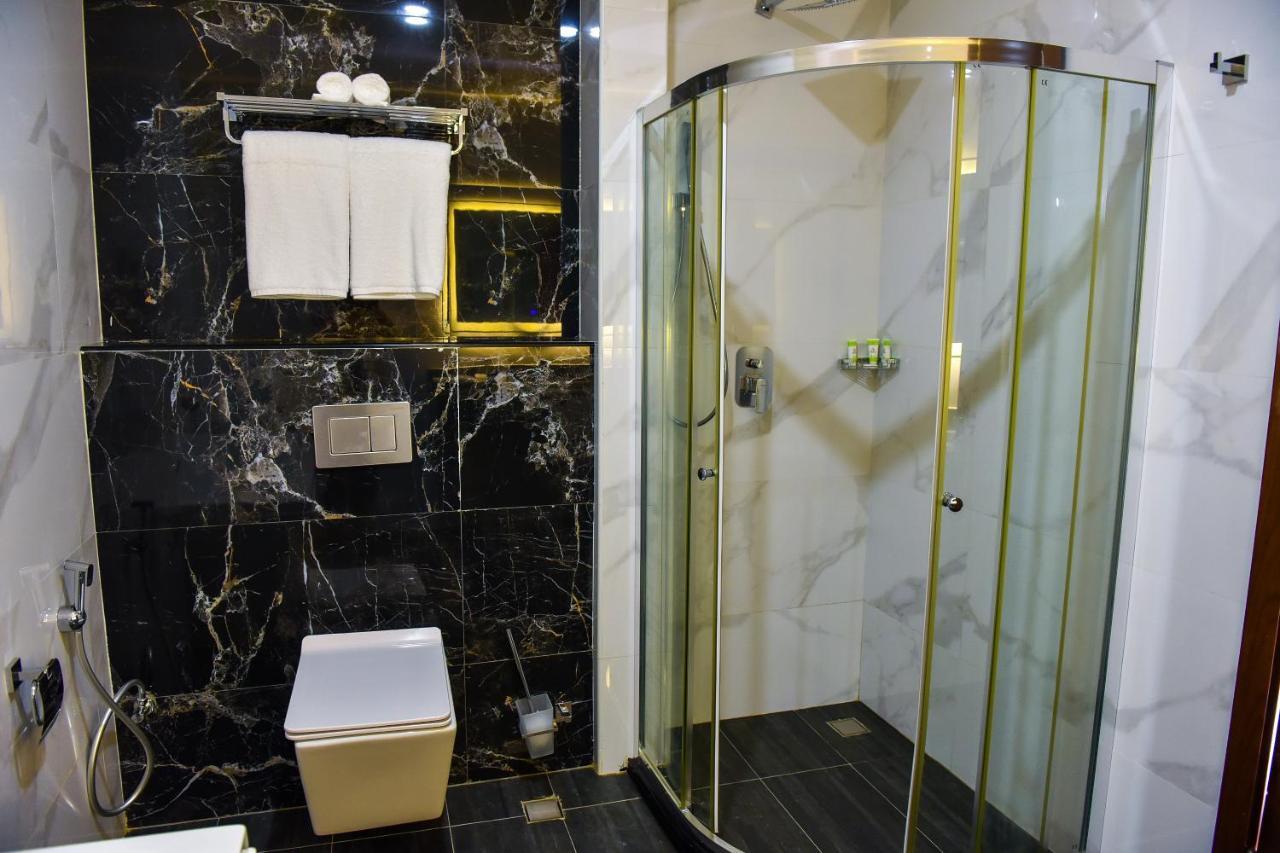 Admas Grand Hotel Энтеббе Экстерьер фото